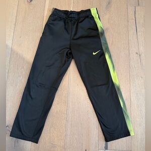 Boys Nike Dri-Fit Sweat pants size large in great condition